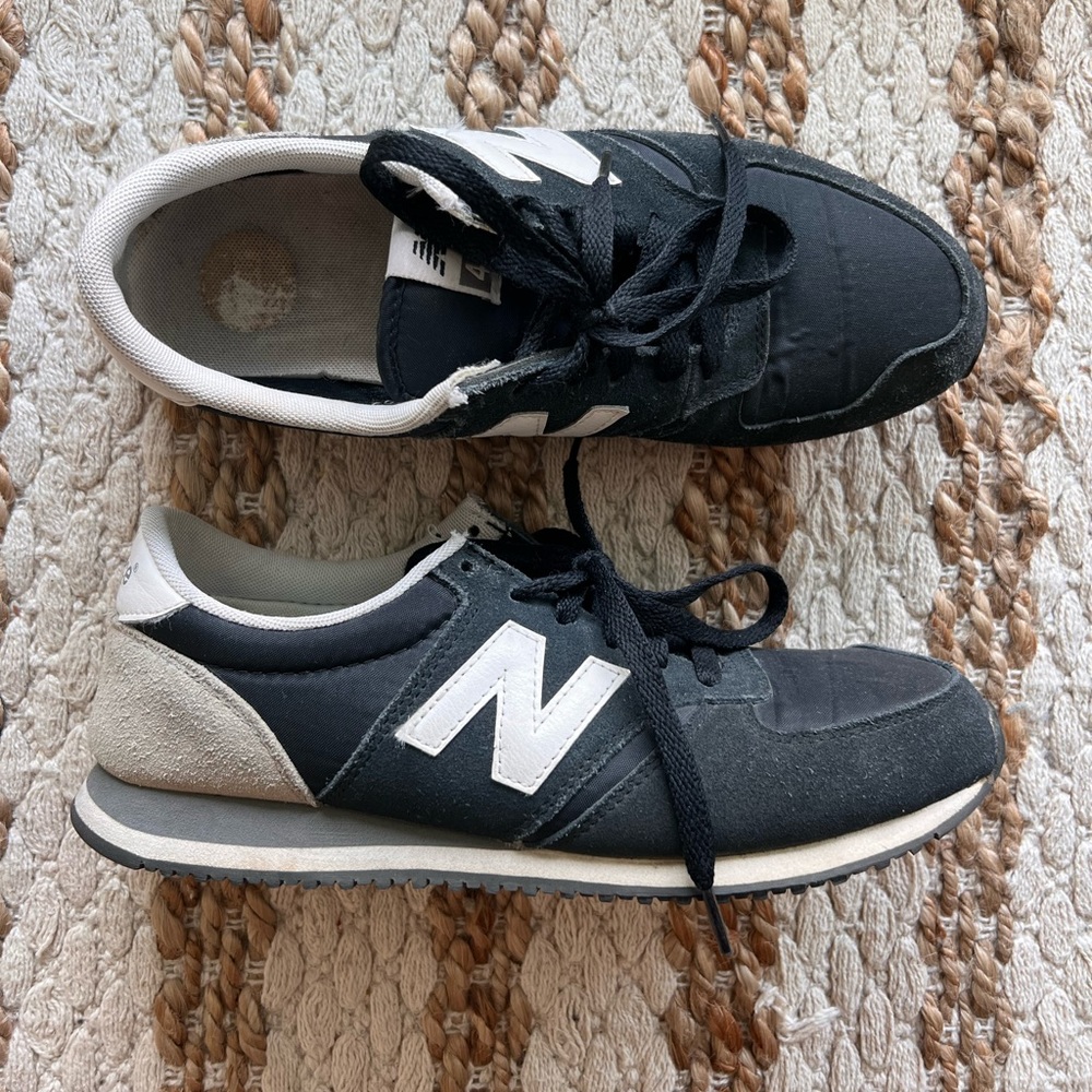 Black New Balance 420 Sneakers